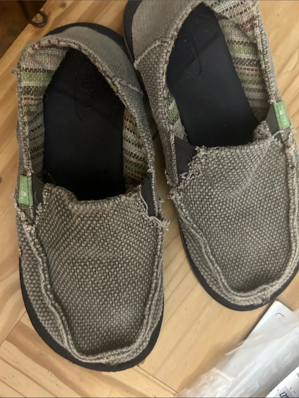 Casual Slip-On Canvas Shoes in Beige